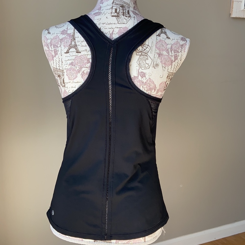 Lululemon Embodiment Racerback Mesh Side Tank - Picture 8 of 9